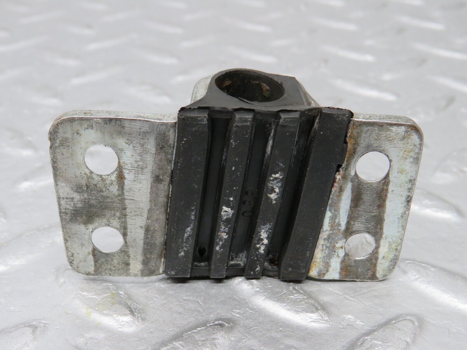 37479 Mercedes-Benz W109 300SEL Door Lock Latch Right
