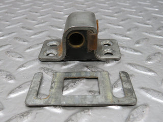 27945 Mercedes-Benz W123 280E Door Lock Latch Right Side