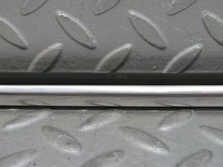 W109 front left door centre moulding trim used OEM