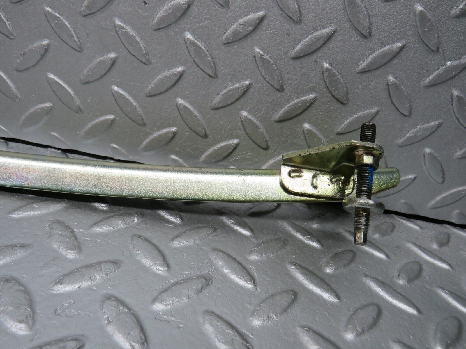 38308 Mercedes-Benz R129 280SL Coupe Front Right Window Channel