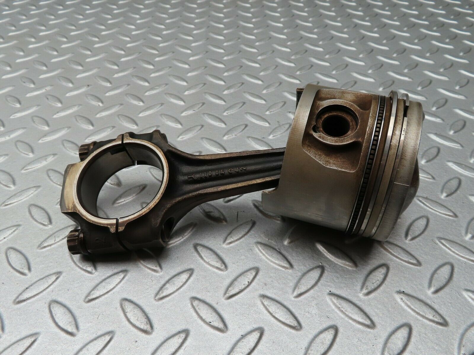 4804 Mercedes-Benz W114 280CE Coupe Piston With Connecting Rod 85.99 mm