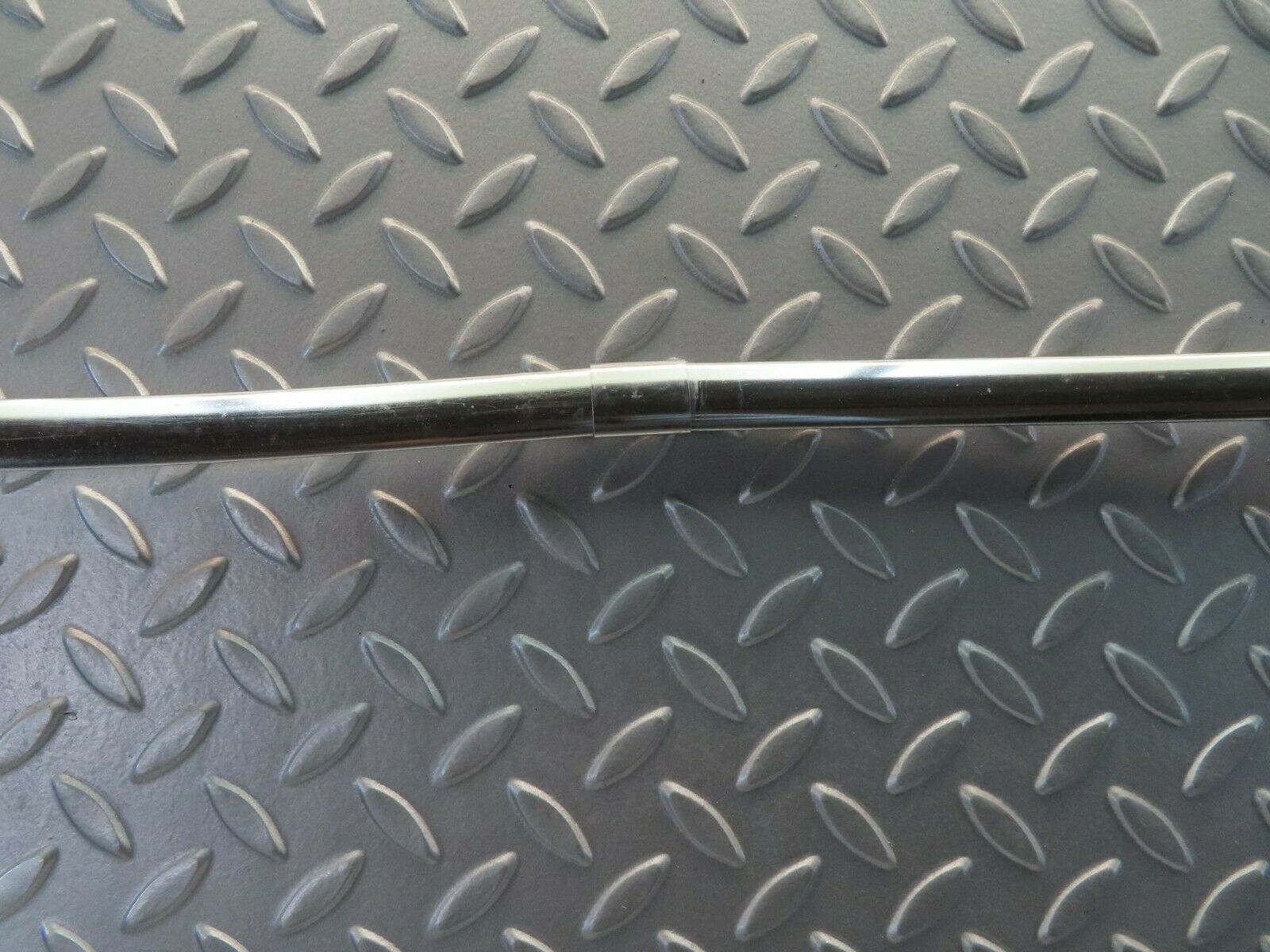 11587 Mercedes-Benz C123 230CE Coupe Front Windscreen Chrome Frame