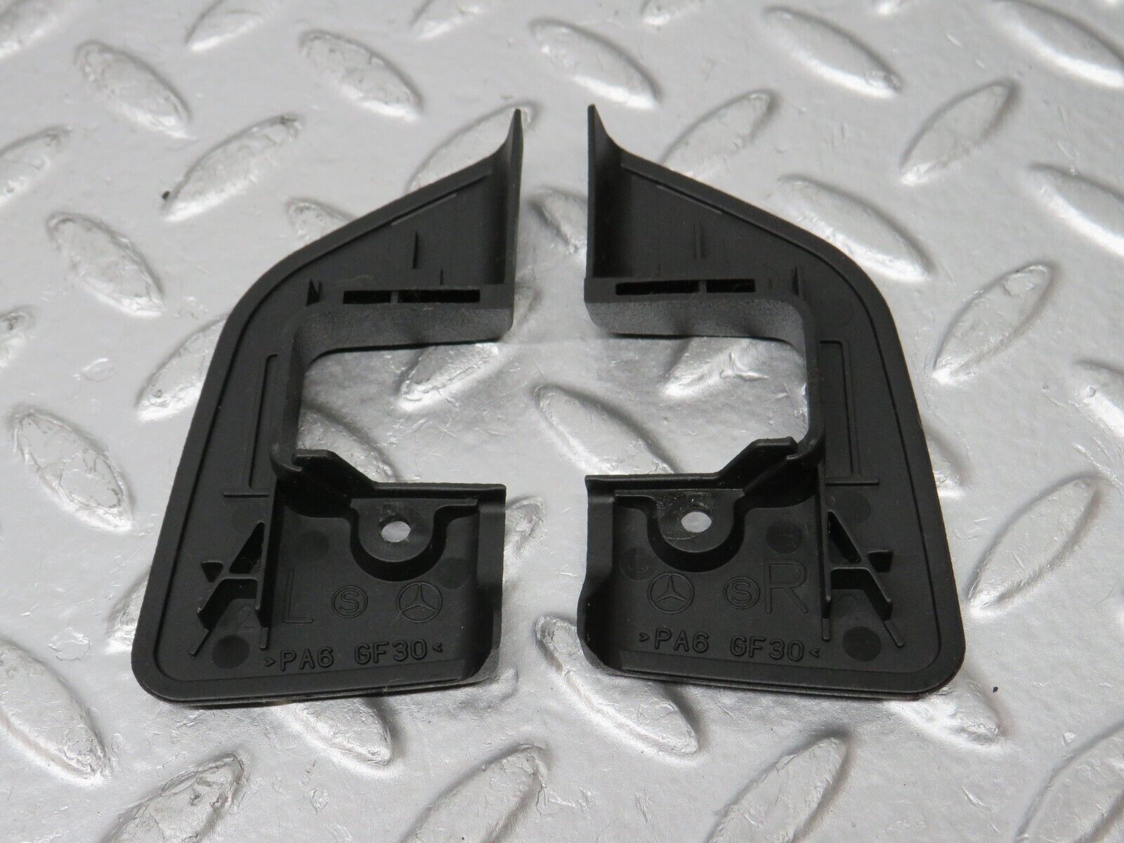 33453 Mercedes-Benz W202 C180 Interior Door Latch Trim Pair