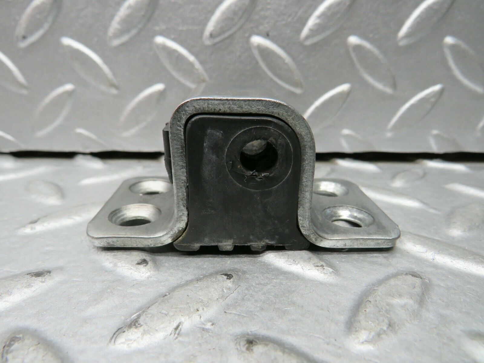 22166 Mercedes-Benz S123 280TE Wagon Door Lock Latch Right Side