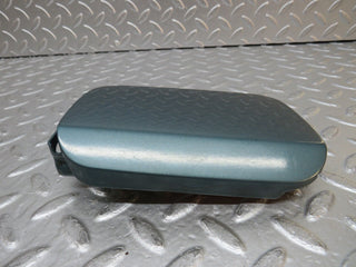 30640 Mercedes-Benz W201 190E 2.0L Fuel Tank Flap Cap 2015840139