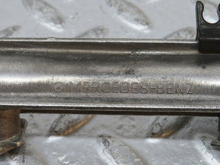 W124 Wagon fuel injector rail used OEM