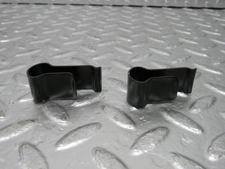 W124 radiator fan shroud holder pair used OEM