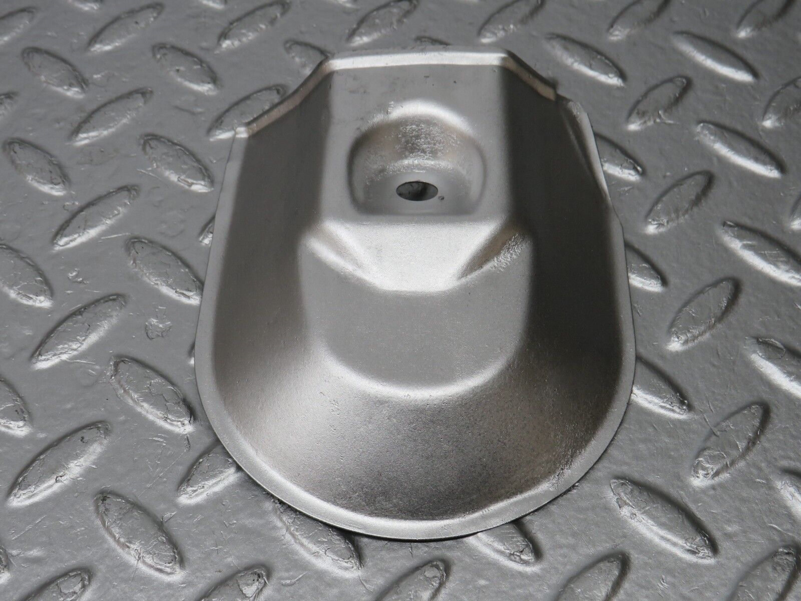 34084 Mercedes-Benz W124 260E Engine Mount Bracket Heat Shield Cover