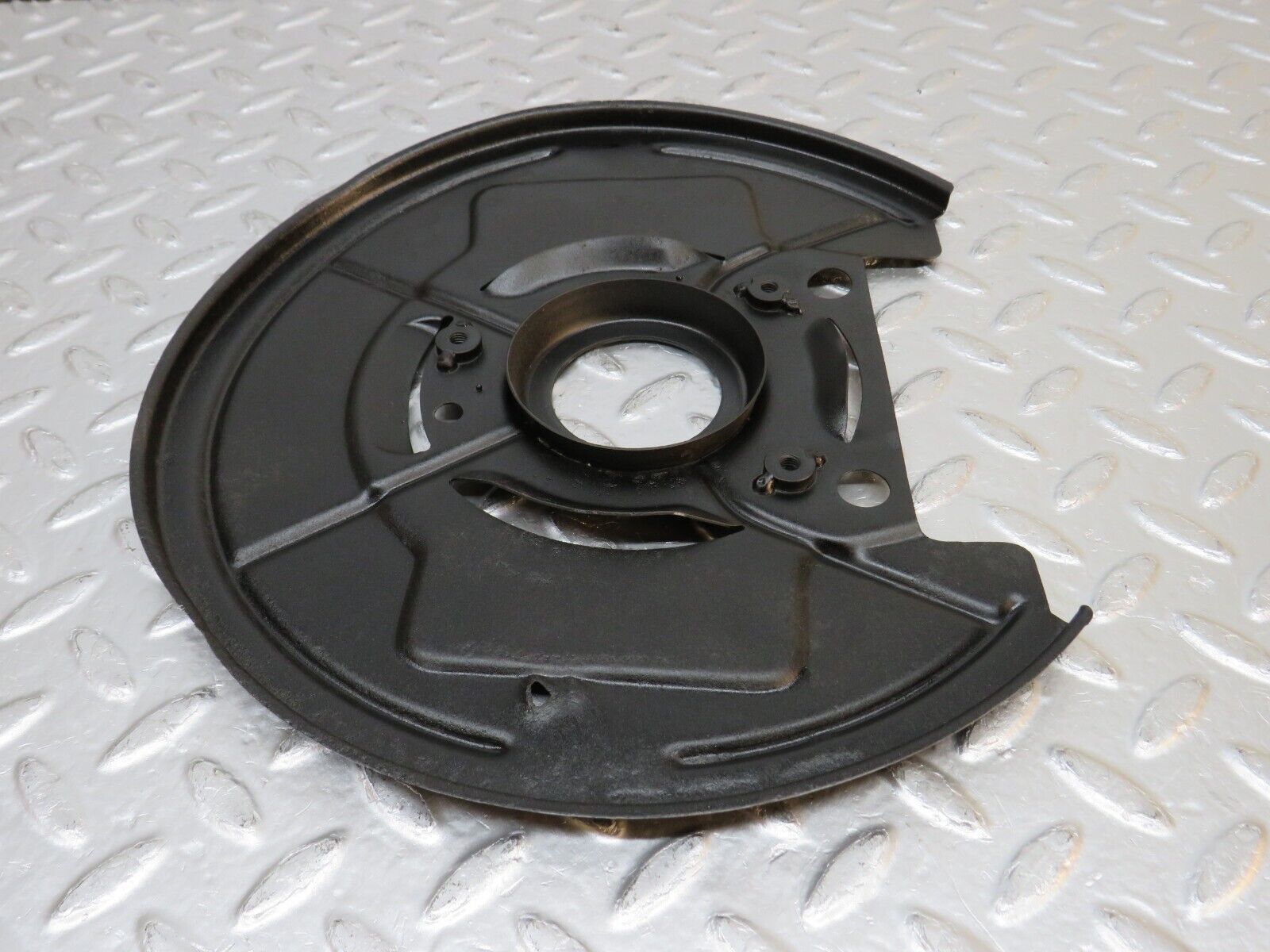 32265 Mercedes-Benz W108 280SE Front Left Brake Disc Protection Plate