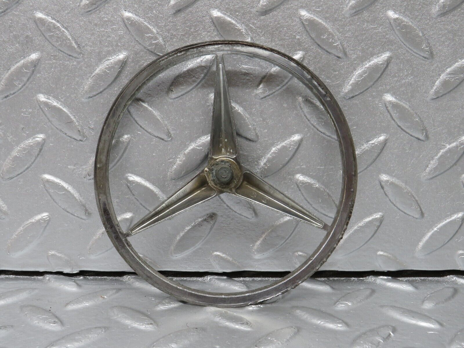 40320 Mercedes-Benz W110 230 Trunk Lid Badge Emblem 1107580058