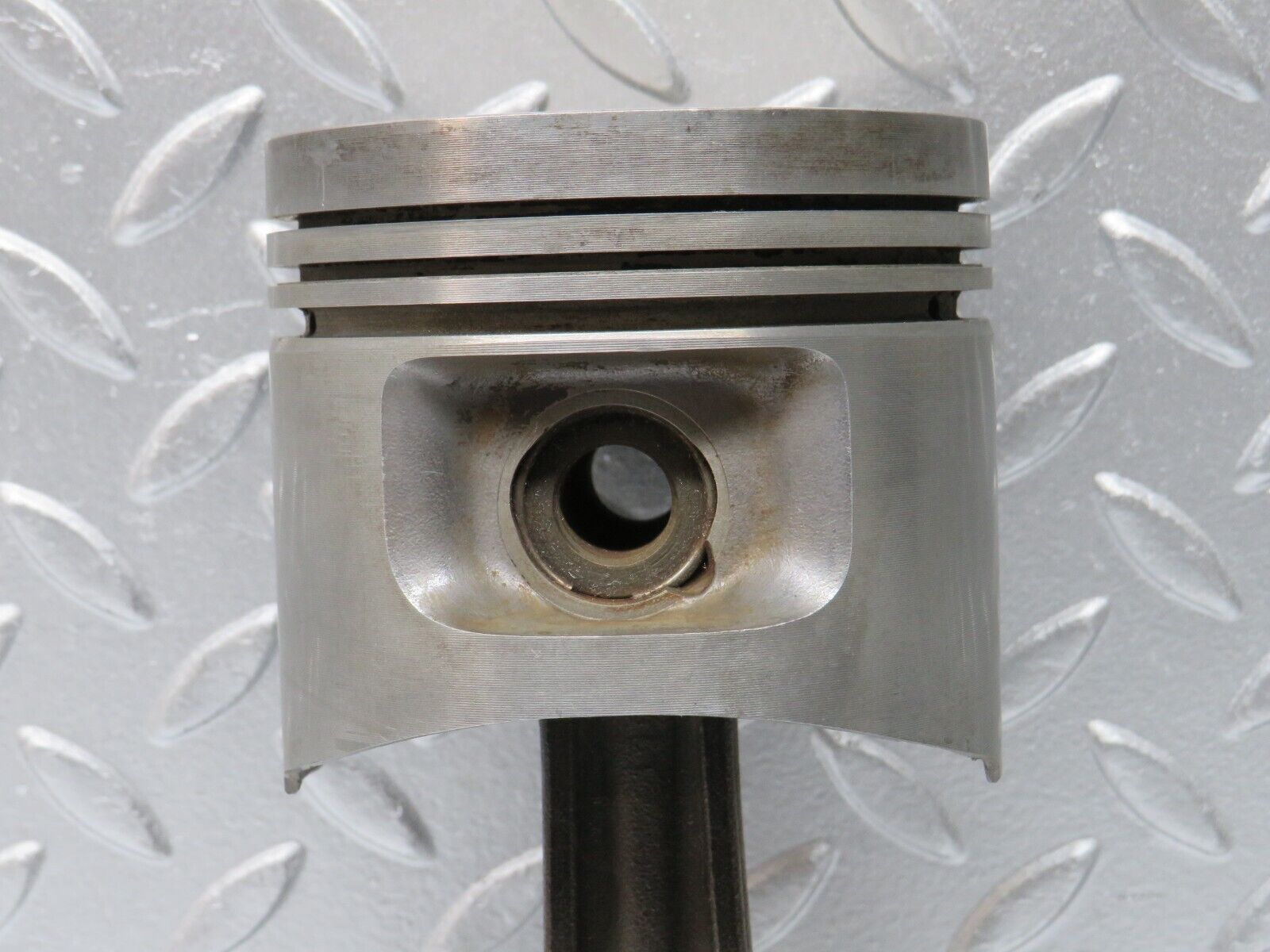 30914 Mercedes-Benz W201 190E 2.0L Piston With Connecting Rod 88.975mm 10203