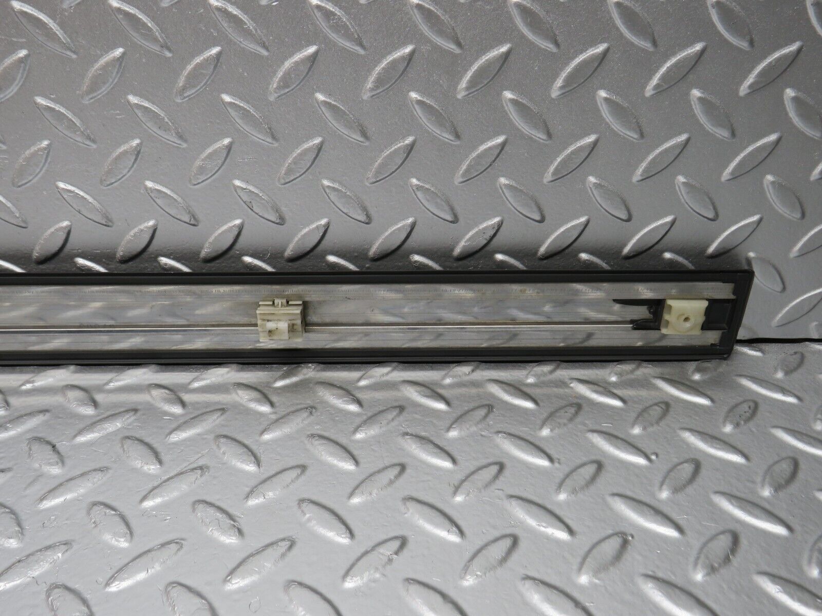 32300 Mercedes-Benz S124 300TE Wagon Front Left Door Lower Moulding Trim