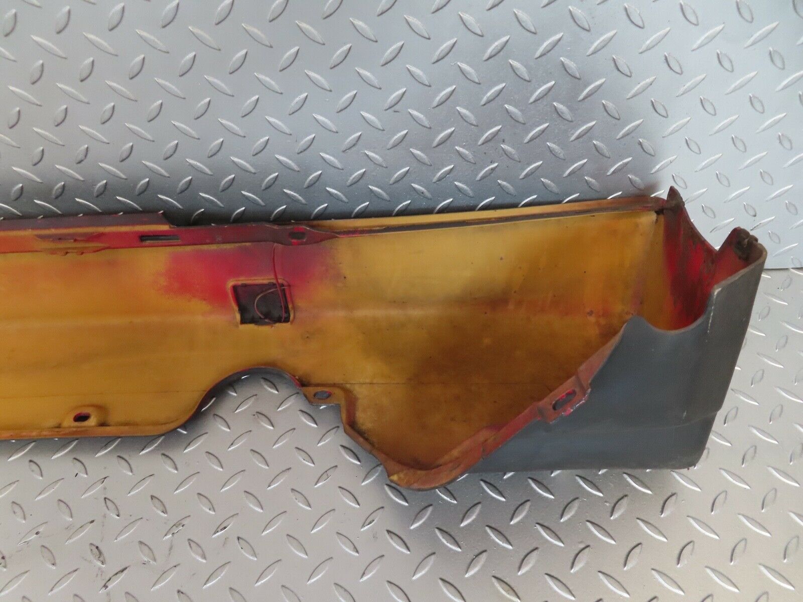 18509 Mercedes-Benz R129 300SL Coupe Side Skirt Left Side 1296900740