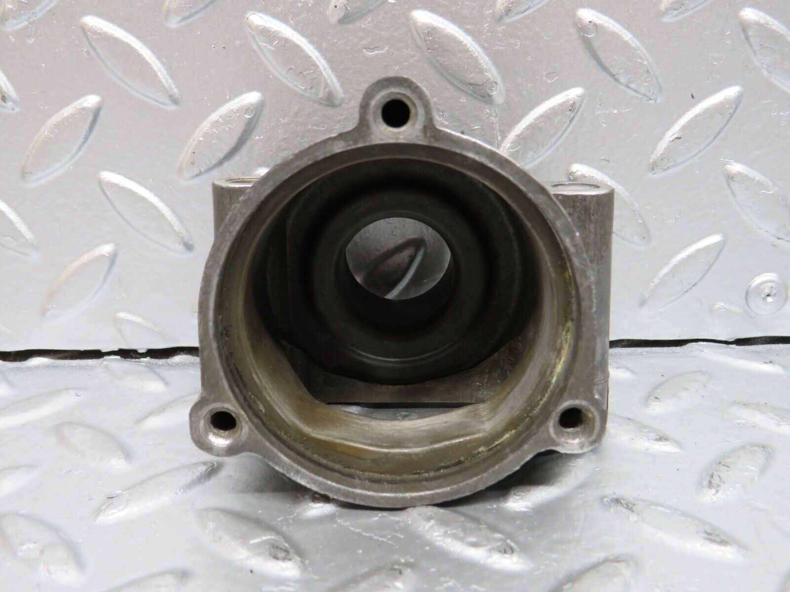 29406 Mercedes-Benz W124 230E Thermostat Housing 1022030474