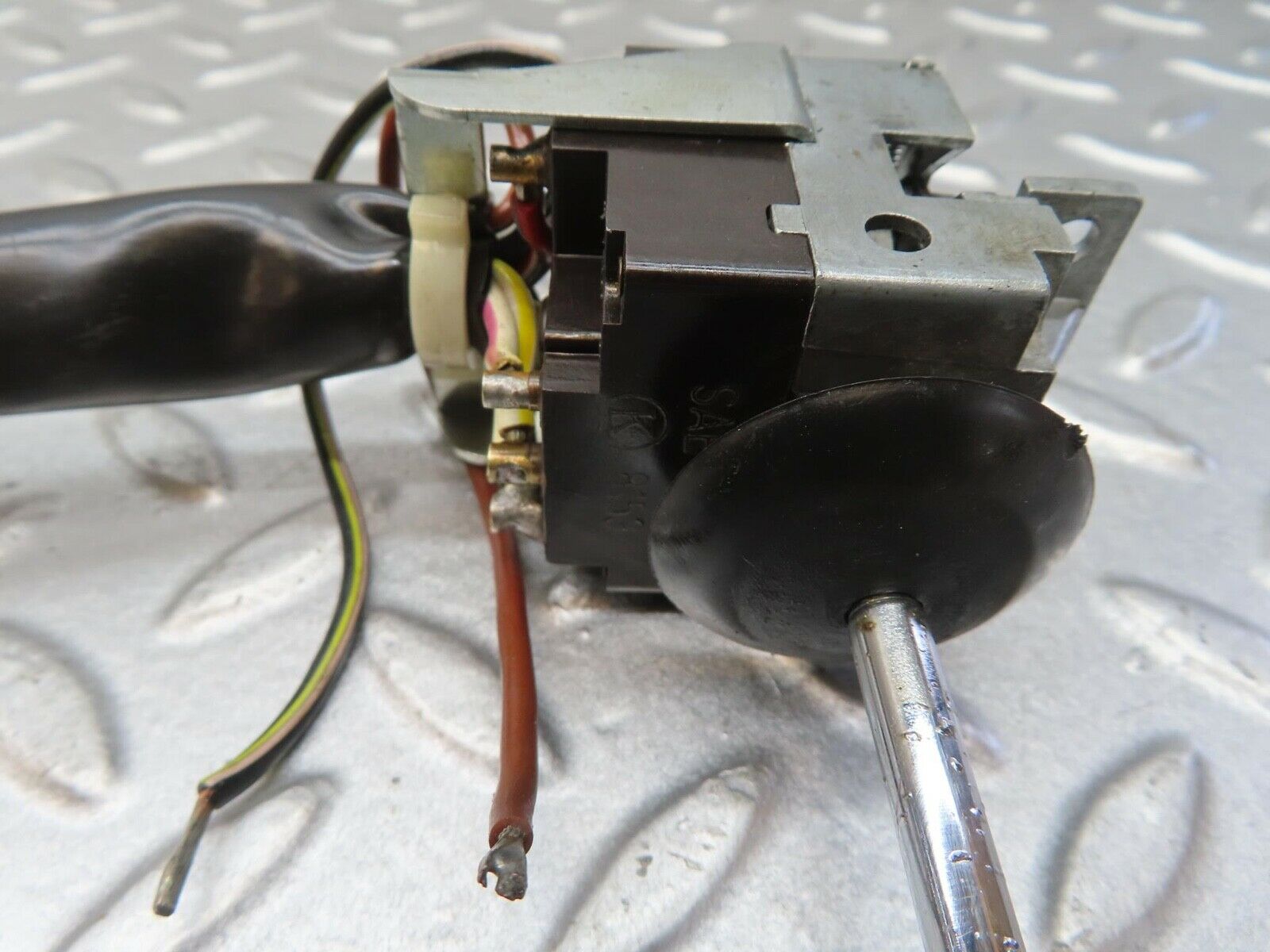 13196 Mercedes-Benz W111 220S Indicator Stalk
