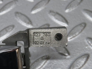 32201 Mercedes-Benz W123 230E Right Door Opener Door Handle 1237600261