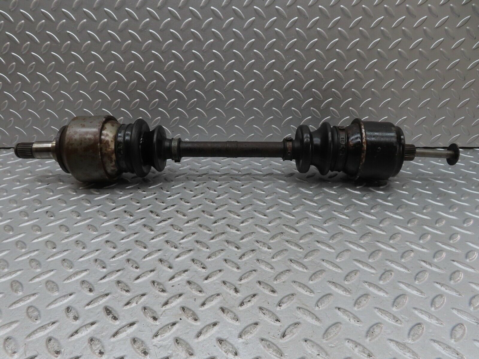 17810 Mercedes-Benz W116 450SEL Axle Shaft Drive Shaft