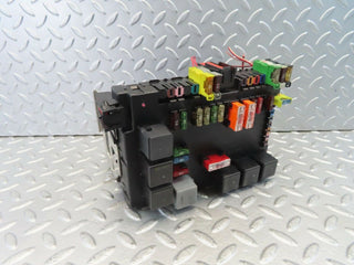 11121 Mercedes-Benz W221 S320 Rear Fuse Box 2215403050