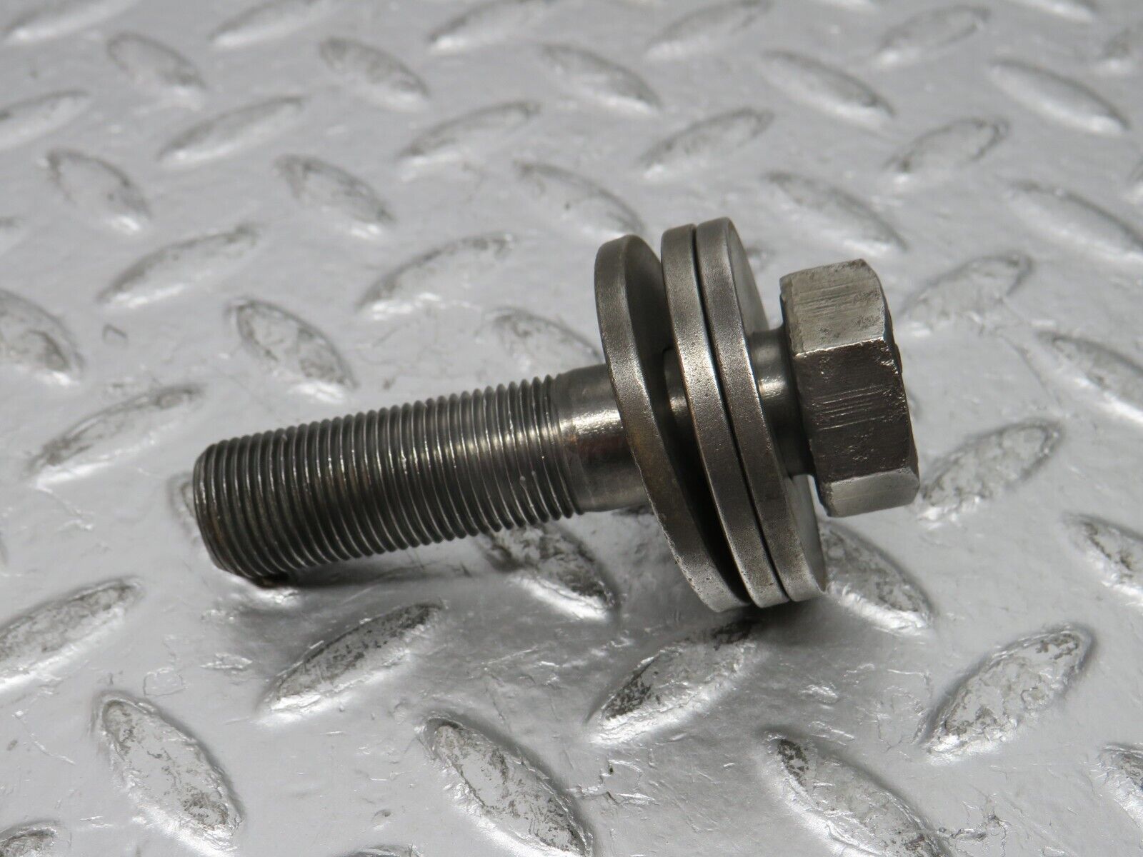 30874 Mercedes-Benz W201 190E 2.0L Crankshaft Bolt