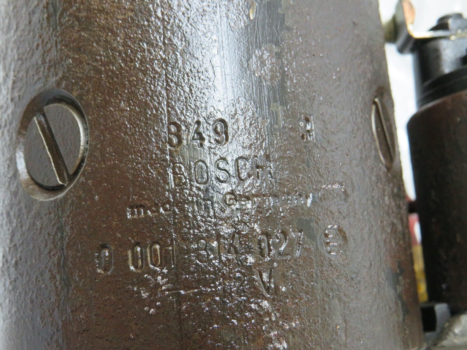 25618 Mercedes-Benz W123 200 Starter Motor Bosch 1005823397