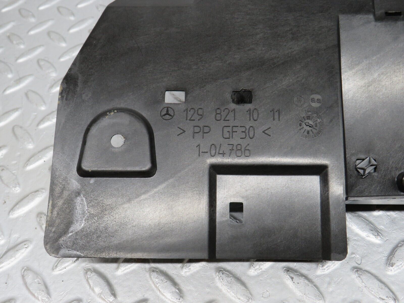 39339 Mercedes-Benz R129 320SL Coupe Firewall Panel 1298211011