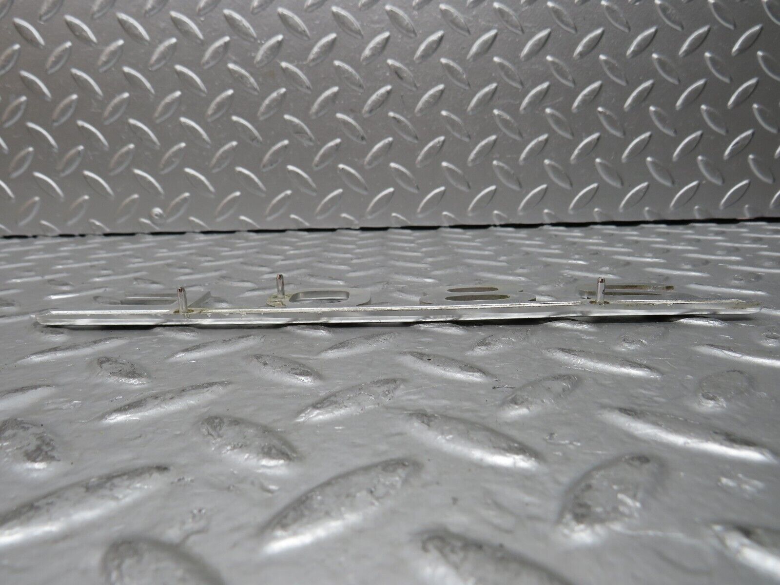 27981 Mercedes-Benz W123 280E Trunk Badge Logo Emblem 1238170815