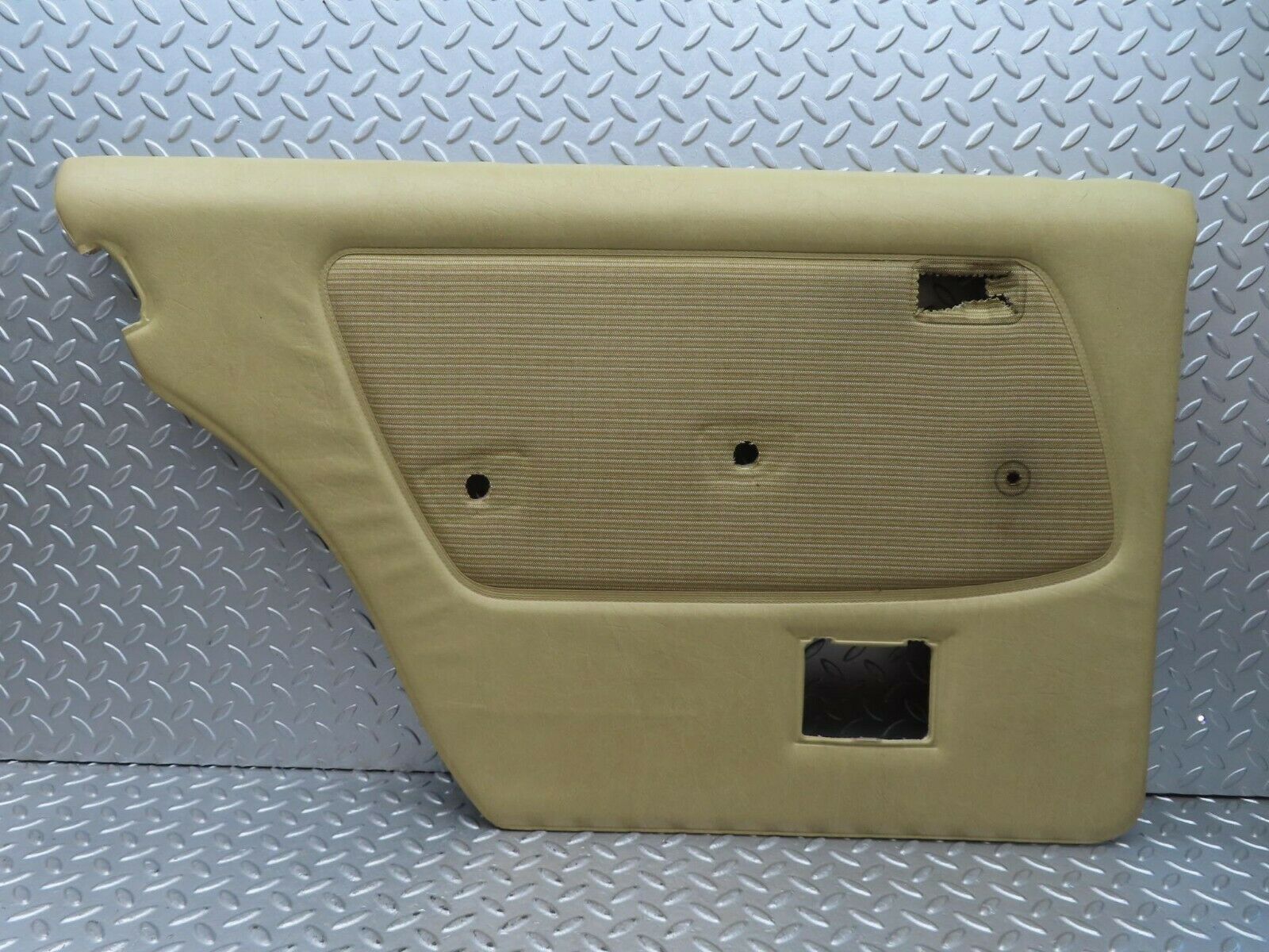 15470 Mercedes-Benz W123 230E Rear Left Door Card Cream