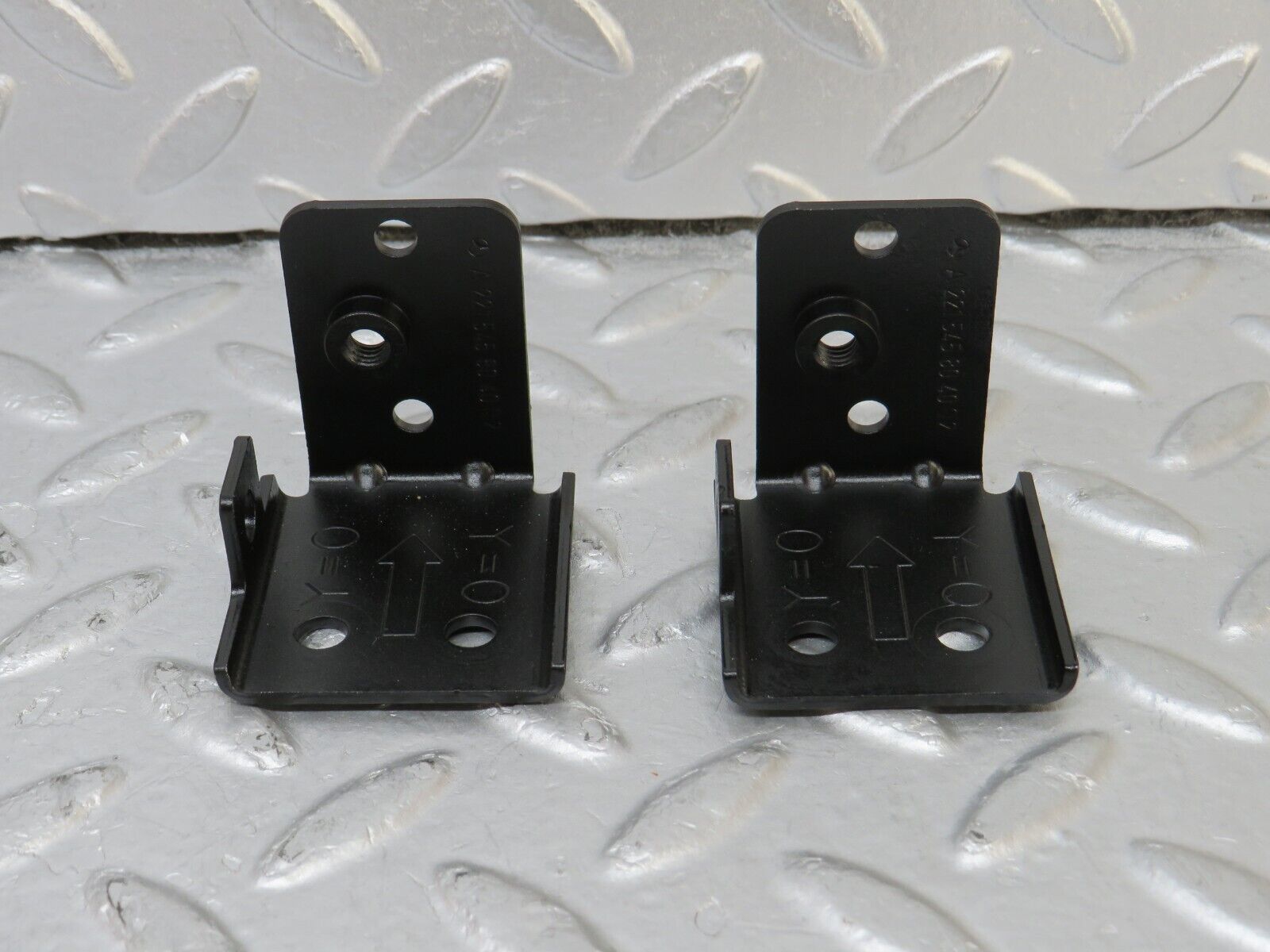 35170 Mercedes-Benz W221 Engine Bay Crash Sensor Bracket 2x 2215458040