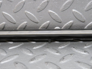 40642 Mercedes-Benz W123 300D Front Right Door Centre Moulding Trim