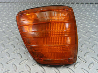 W116 indicator light front right used OEM