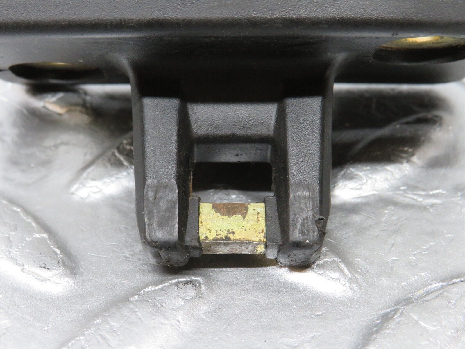 34078 Mercedes-Benz W124 260E Trunk Lock Latch