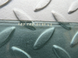 22079 Mercedes-Benz S123 280TE Wagon Heated Rear Windscreen 1237400157