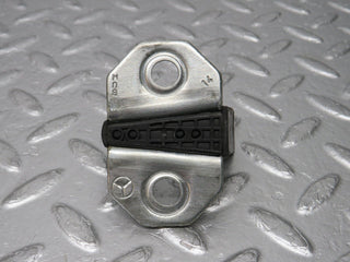 31323 Mercedes-Benz S124 220TE Wagon Door Lock Latch