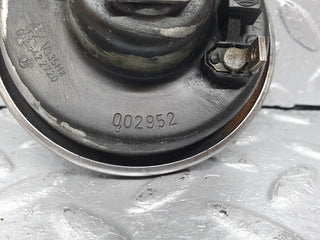 41544 Mercedes-Benz W124 200E Horn Hella 002952