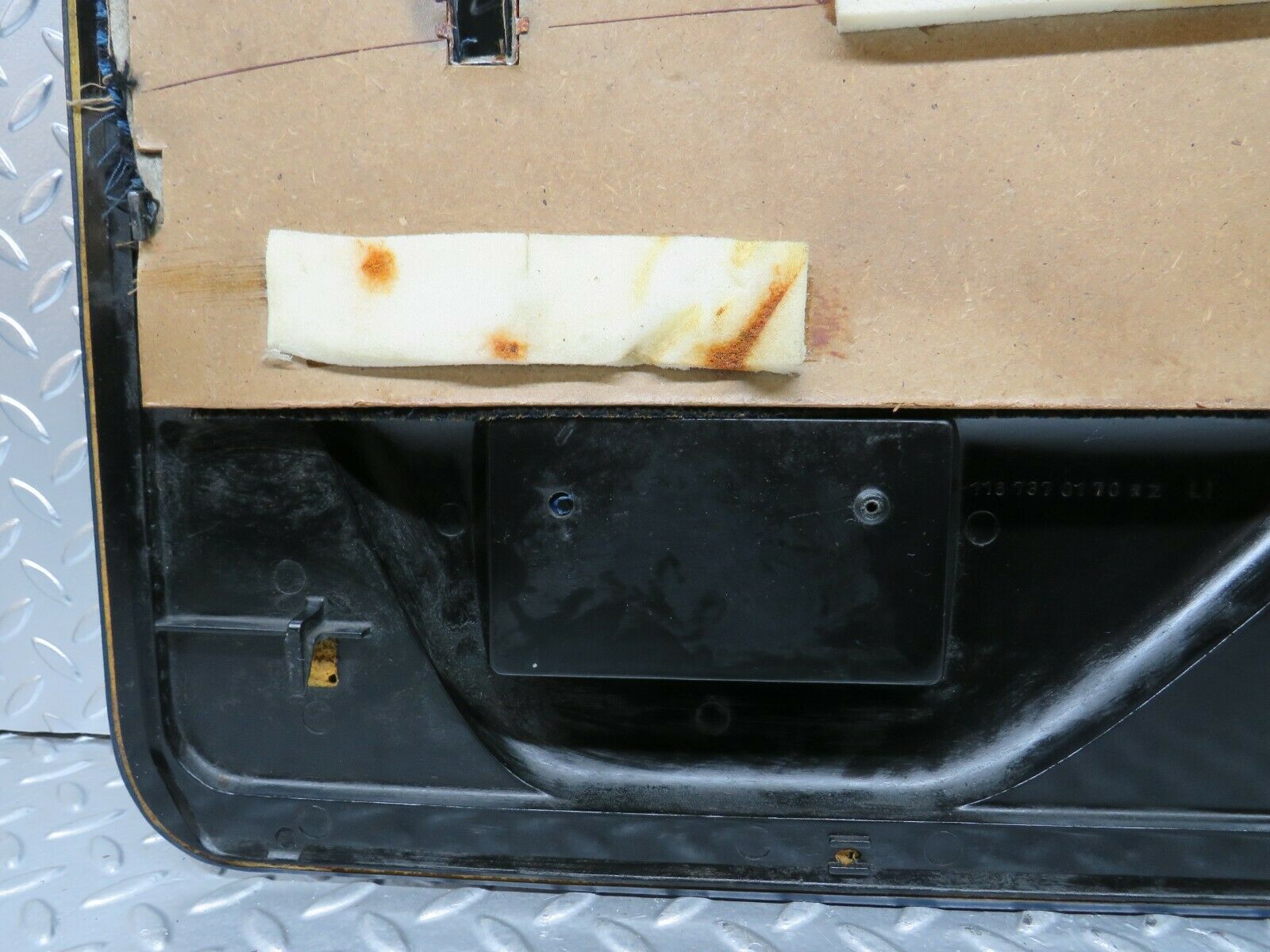 23177 Mercedes-Benz W116 350SE Rear Left Door Card Blue 1167370170