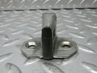 24312 Mercedes-Benz S124 220TE Wagon Door Lock Latch