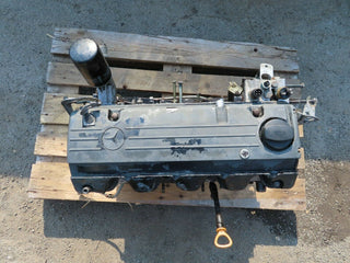 5875 Mercedes-Benz W124 230E 4 Cylinder Petrol Engine 1020113501 M102.982