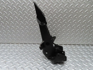 18248 Mercedes-Benz W111 220SE Coupe Clutch Pedal Brake Pedal Bracket