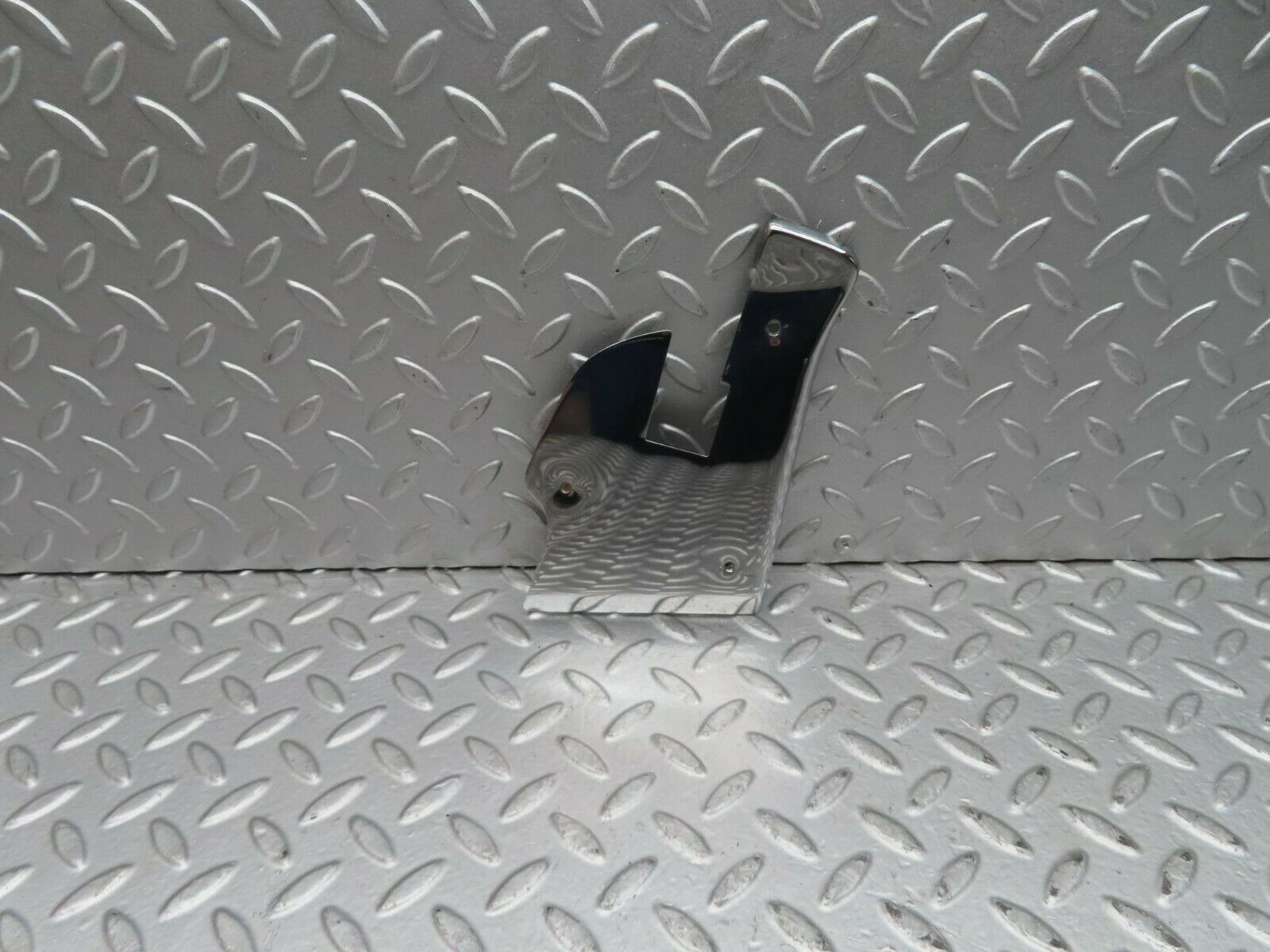 15618 Mercedes-Benz R107 450SL Left Door Chrome Cover