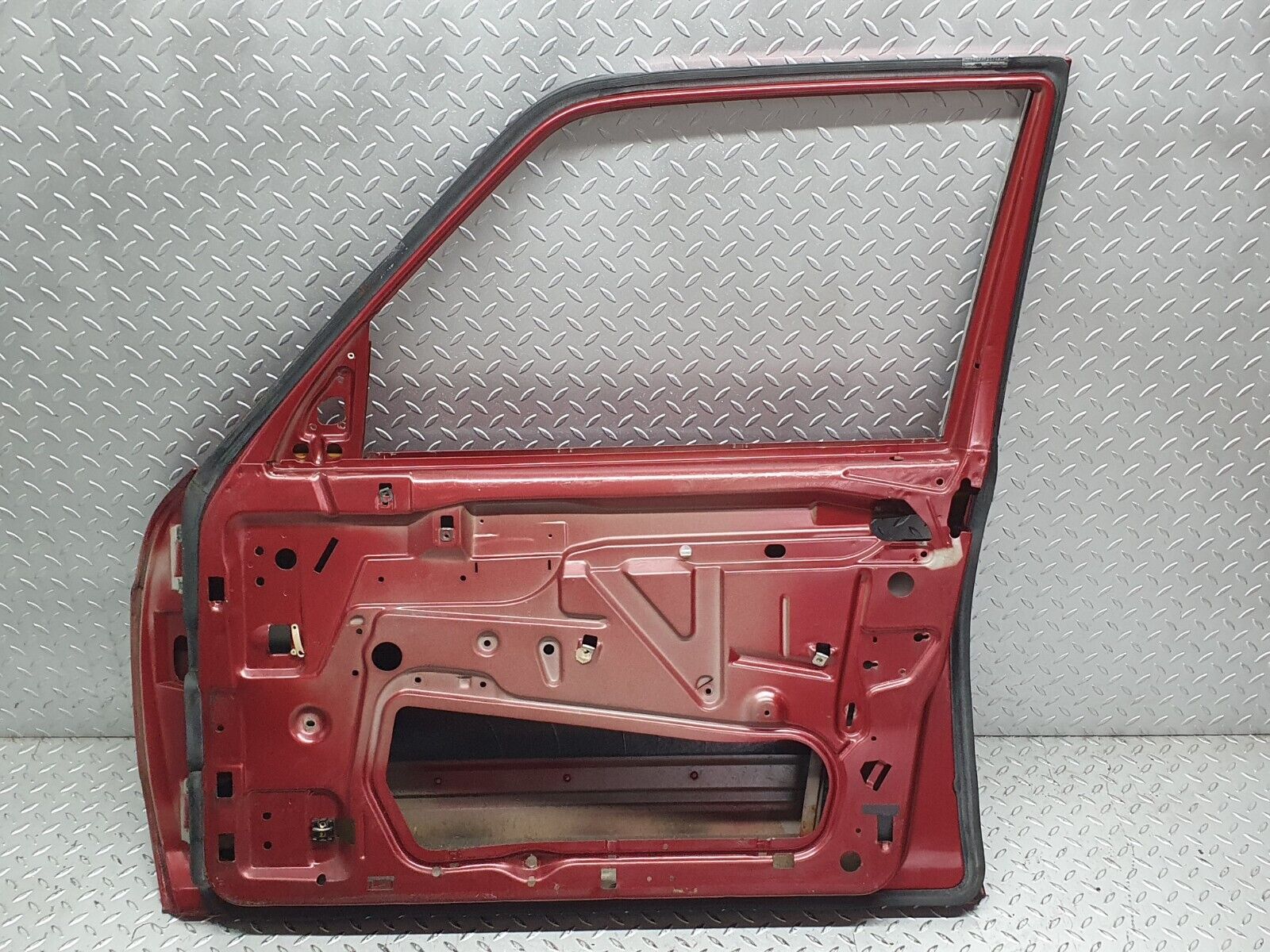41139 Mercedes-Benz W126 300SE Front Right Door