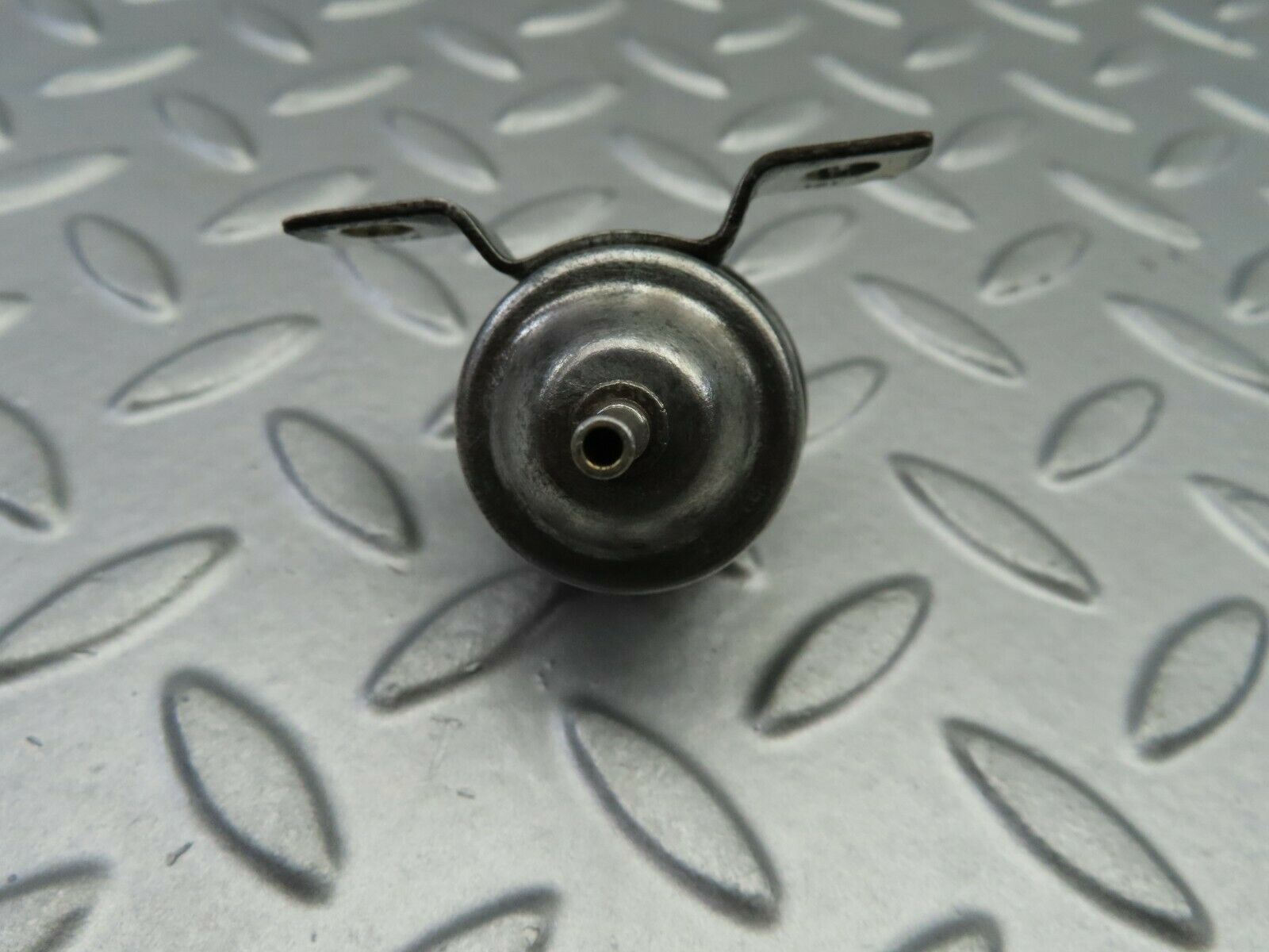 7139 Mercedes-Benz C107 350SLC Coupe Vacuum Valve Pierburg