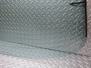 26820 Mercedes-Benz W123 240D Rear Heated Windscreen Glass