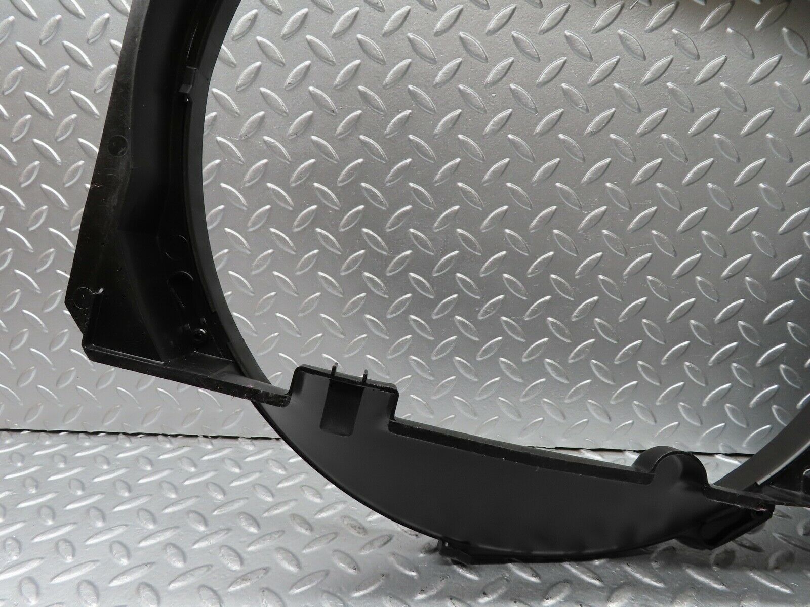 20029 Mercedes-Benz R129 300SL Coupe Radiator Fan Shroud Fan Cover 1295000055