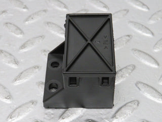 33458 Mercedes-Benz W202 C180 Cable Wire Connector 2025460941