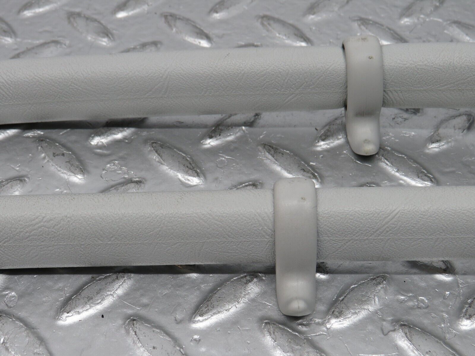 32551 Mercedes-Benz S124 300TE Wagon Rear Interior Roof Grab Handle Pair