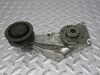 32626 Mercedes-Benz S124 300TE Engine Cooling Fan Clutch Bracket 1032050805