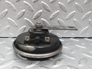 41544 Mercedes-Benz W124 200E Horn Hella 002952