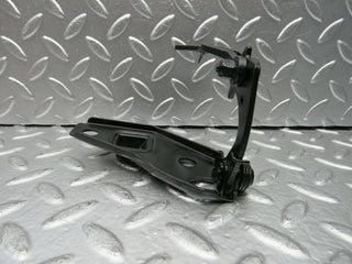 W124 Coupe bonnet release latch used OEM
