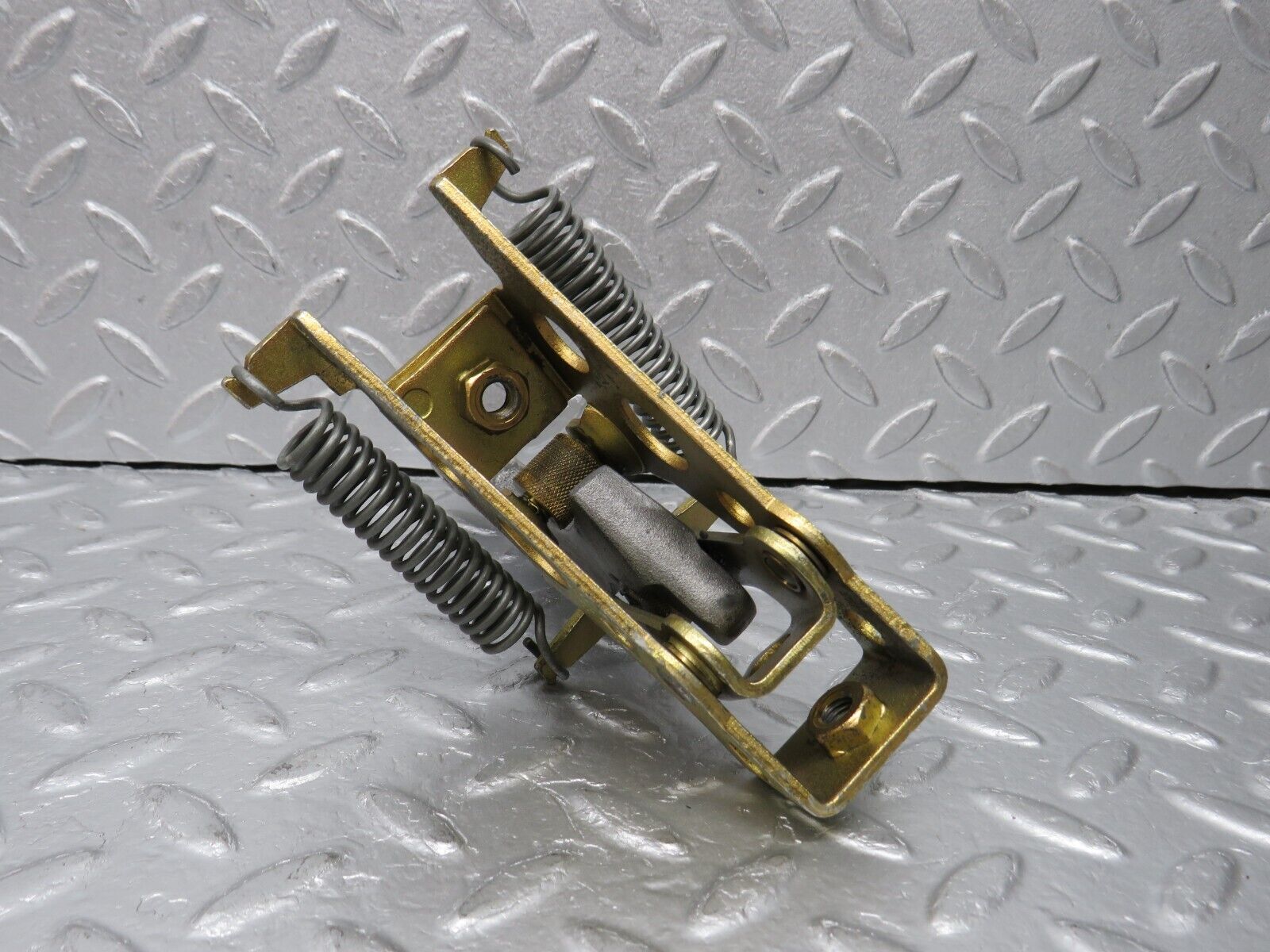 39095 Mercedes-Benz R107 500SL Coupe Door Safety Check Strap