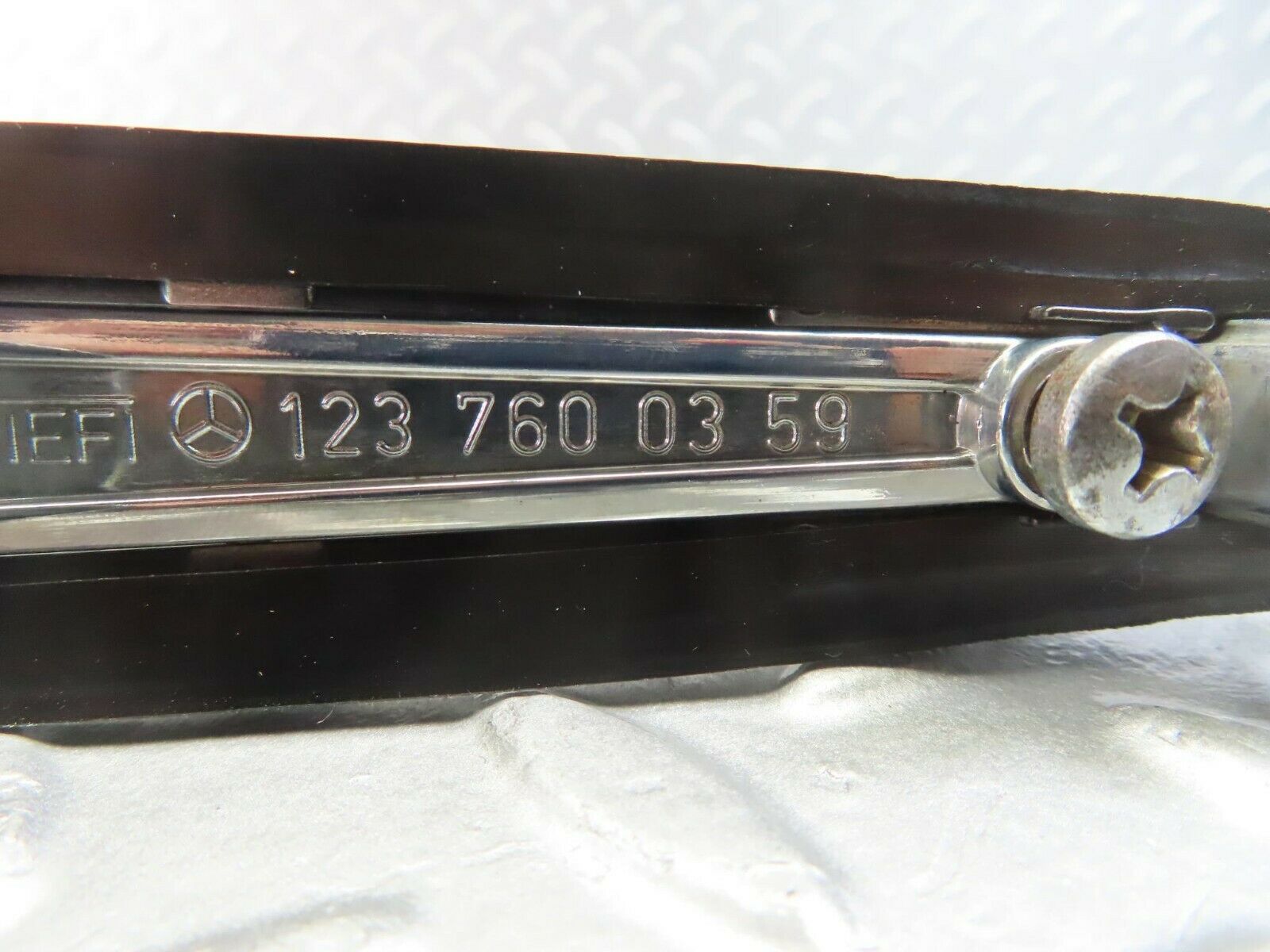 10827 Mercedes-Benz W123 230E Exterior Chrome Door Handle Rear 1237600359